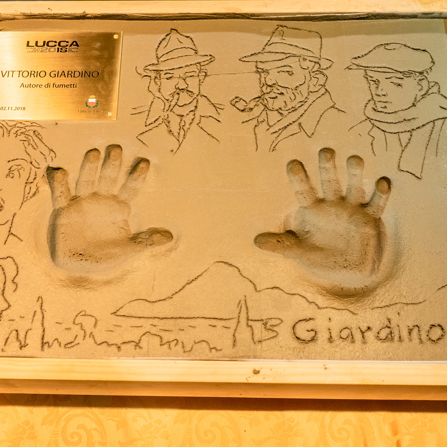 Walk of Fame hand